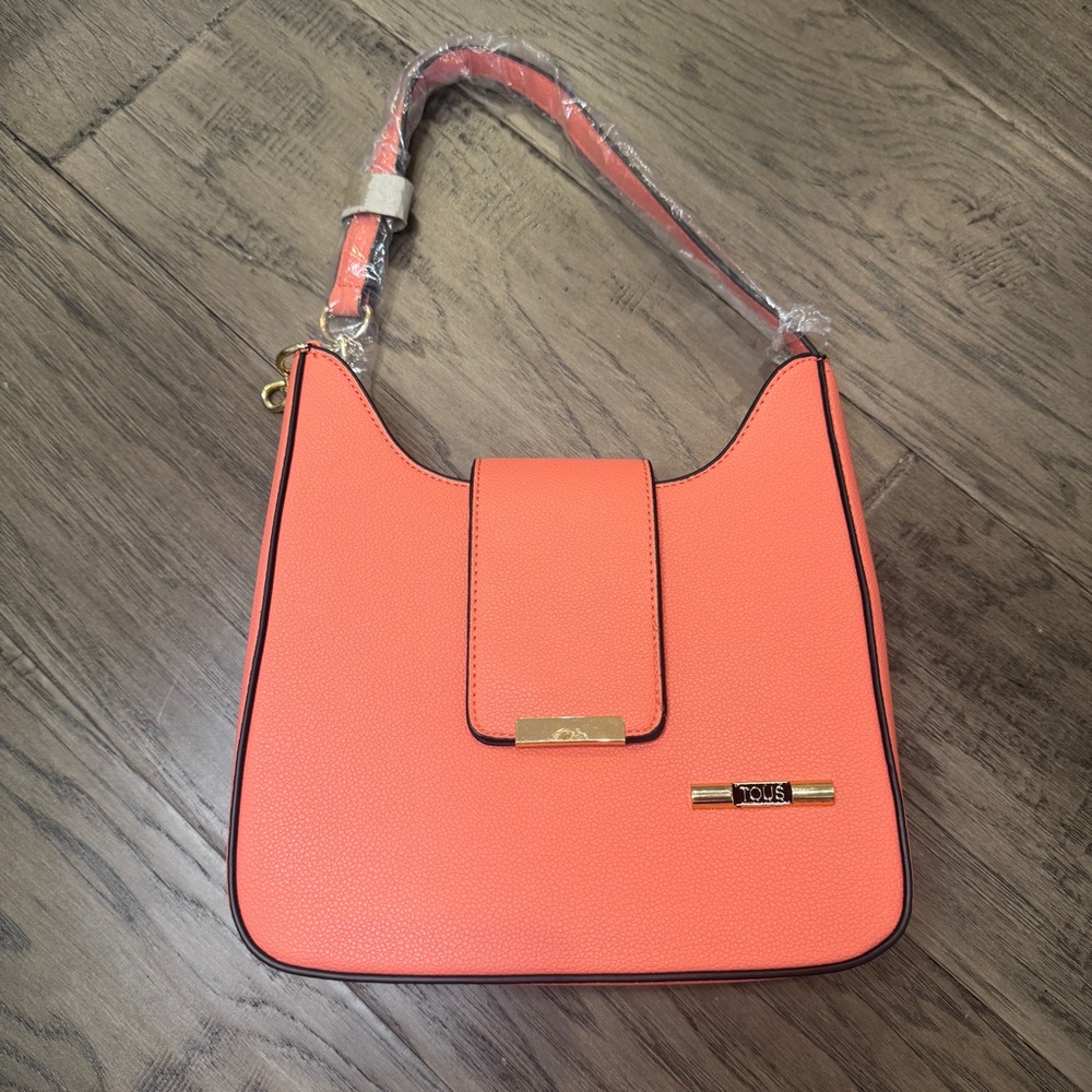 Coral Flap Shoulder Handbag with‎ Gold Hardware NEW 9”